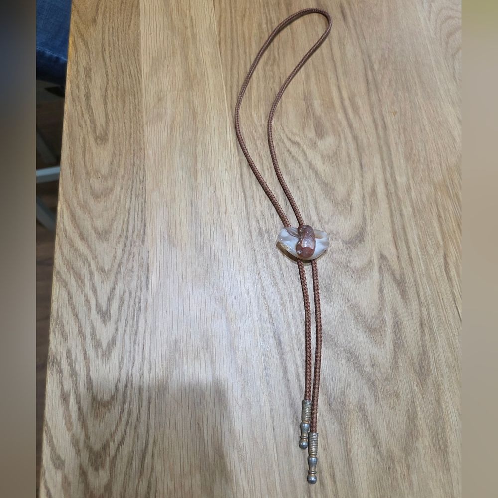 Vintage Agate Bolo Tie